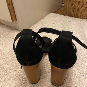 Pelle Moda black suede shoes